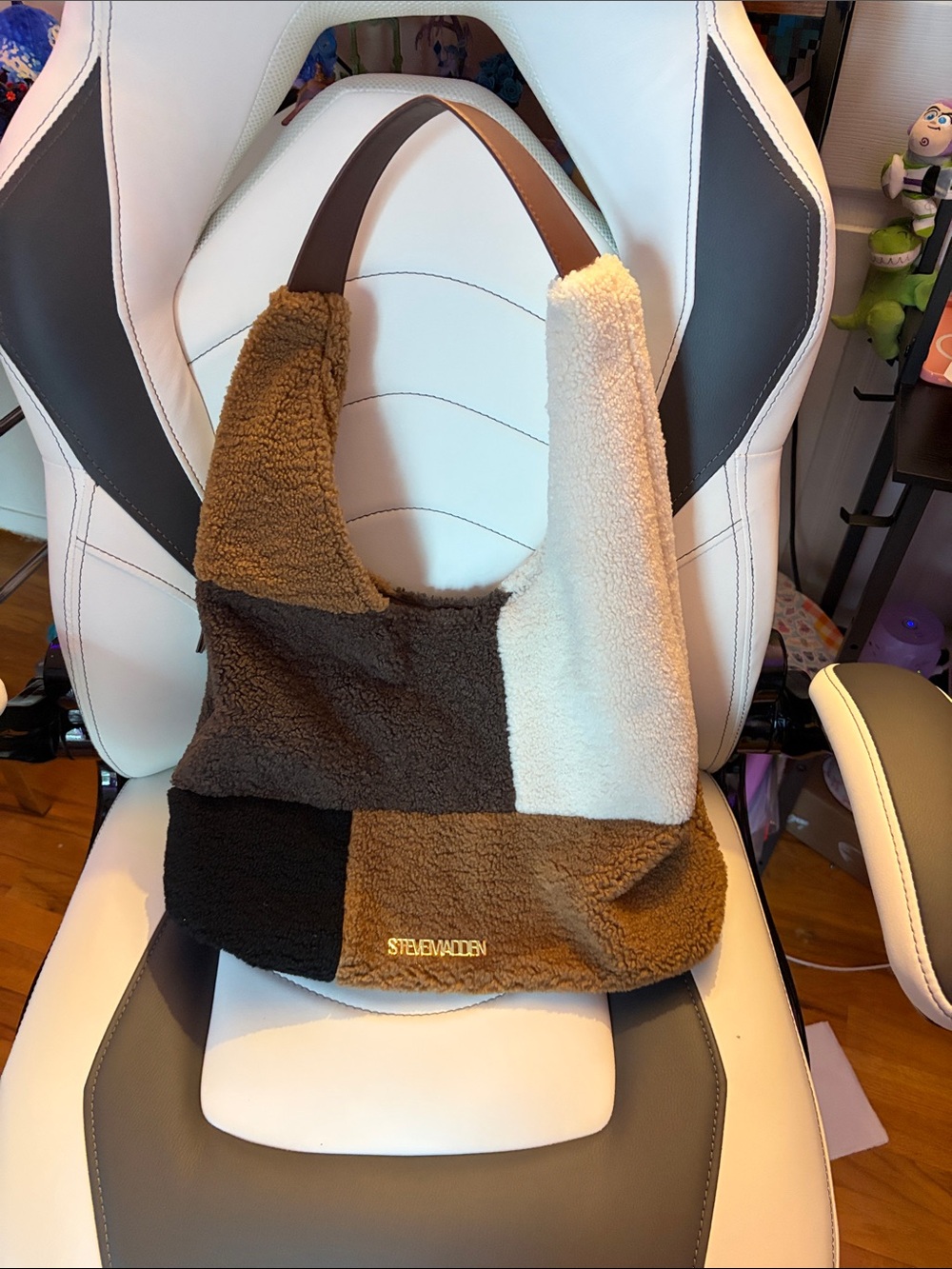 🩷 2/$30 SALE🩷 Steve Madden Patchwork Sherpa Hobo Bag